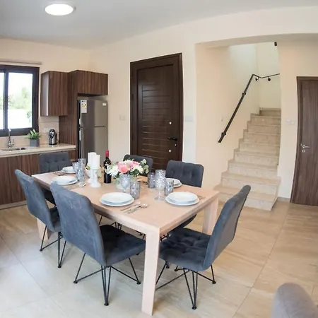 Villa Sea Breeze
